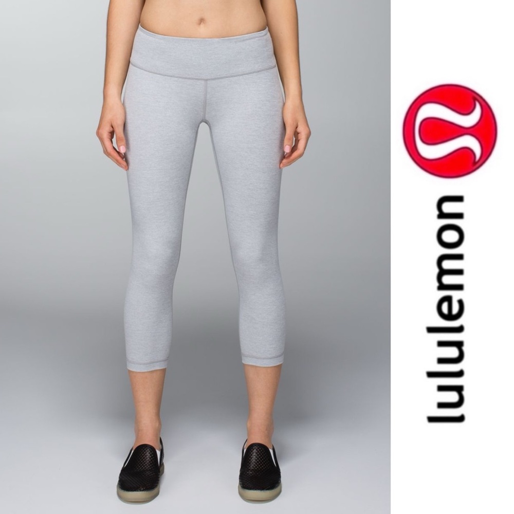 Lululemon Wunder Under Cropped Size 6